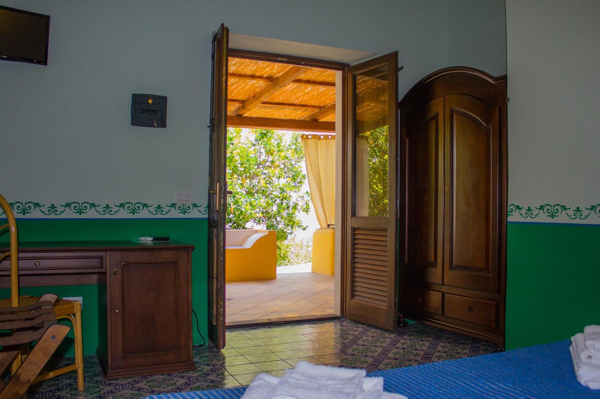 Hotel Arcangelo - Salina Santa Marina Salina Εξωτερικό φωτογραφία